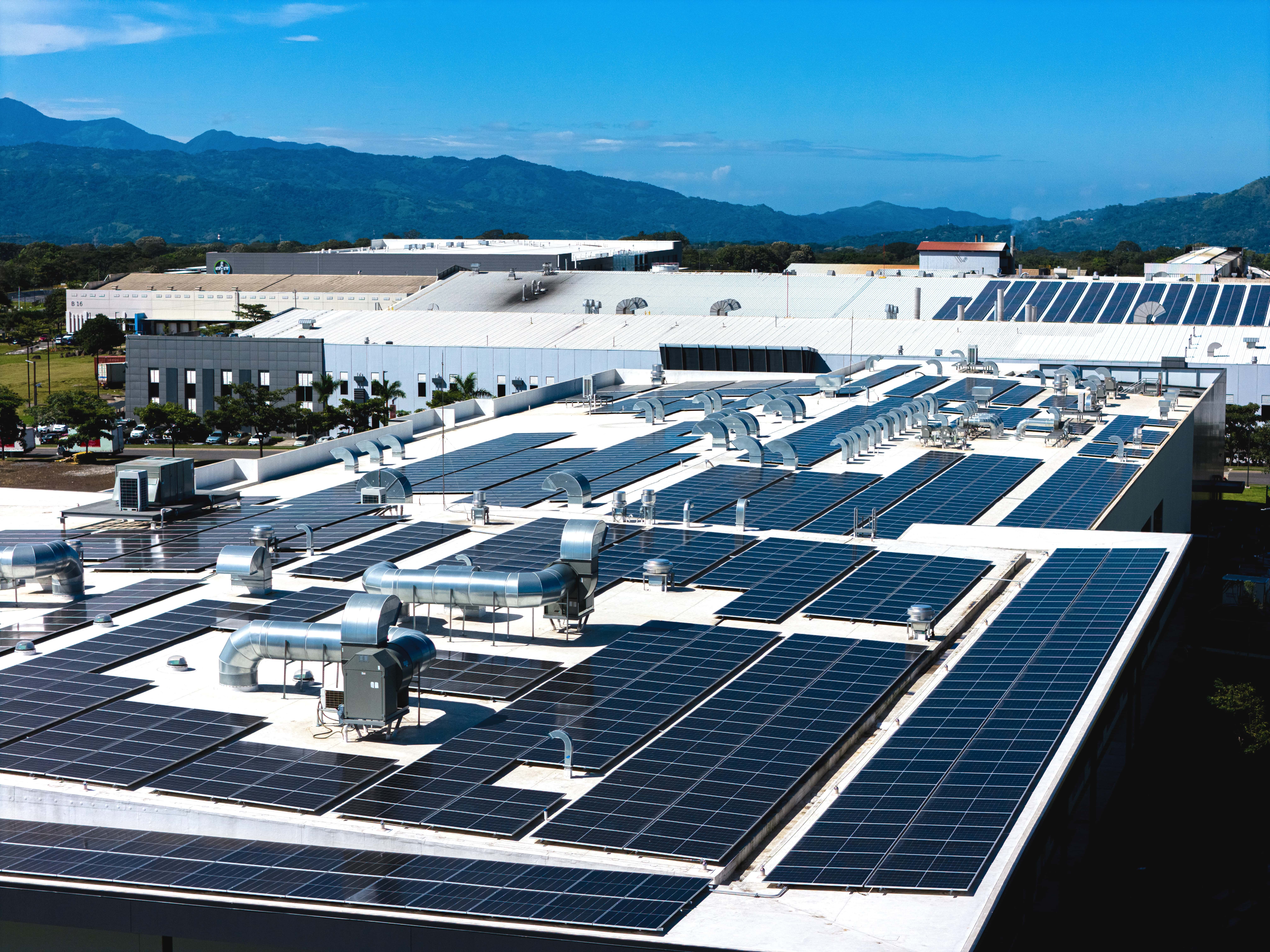 Sistema de microrred inteligente con múltiples fuentes de energía integradas 2